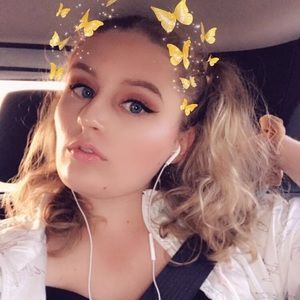 Meet your Posher, Kaitie